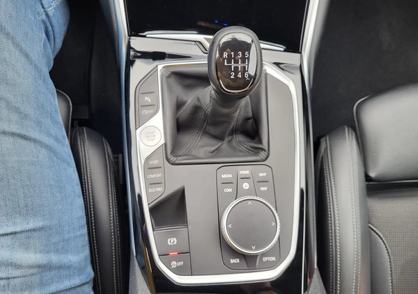 BMW Seria 3 cena 99900 przebieg: 205000, rok produkcji 2019 z Nowa Sól małe 232